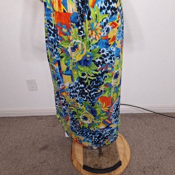 Derek Heart Multicolor Vibrant Floral Animal Print Tropical Maxi Dress Size M - Picture 8 of 13